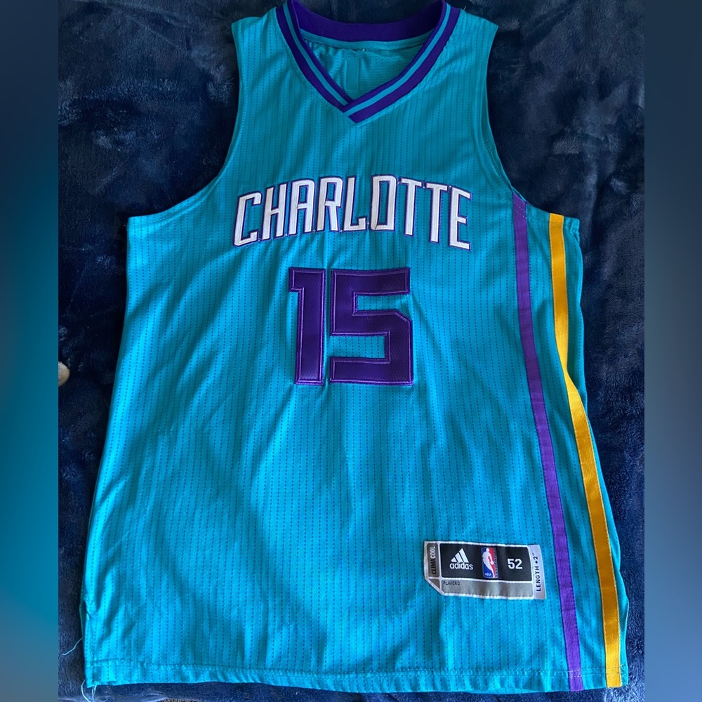 Kemba Walker size 52 Authentic Charlotte Hornets NBA jersey